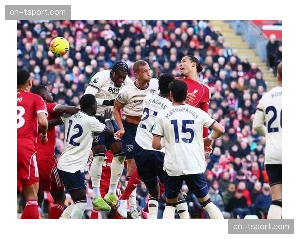 全场战报:利物浦主场0-0战平曼城,冠军争夺悬念留至最后时刻