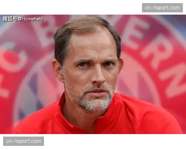 场边镜头:拜仁主帅图赫尔因抗议判罚吃到黄牌 场边镜头:拜仁主帅图赫尔因抗议判罚吃到黄牌